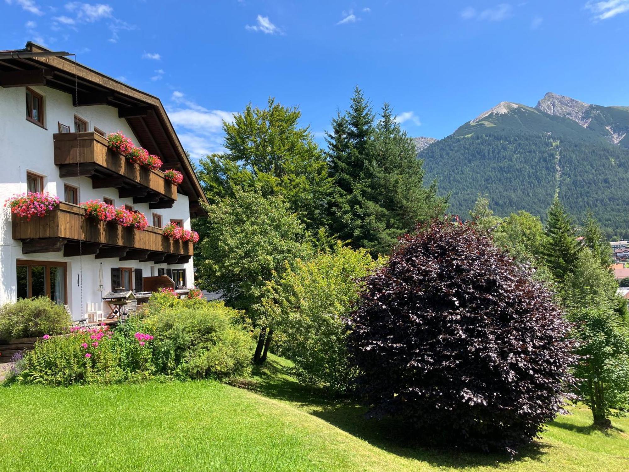Landhaus Frenes Apartments Seefeld in Tirol Exterior photo