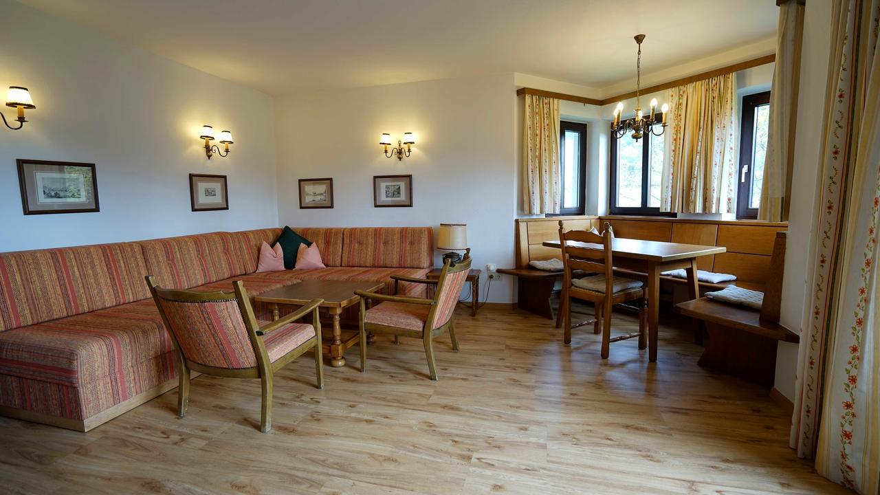 Landhaus Frenes Apartments Seefeld in Tirol Exterior photo