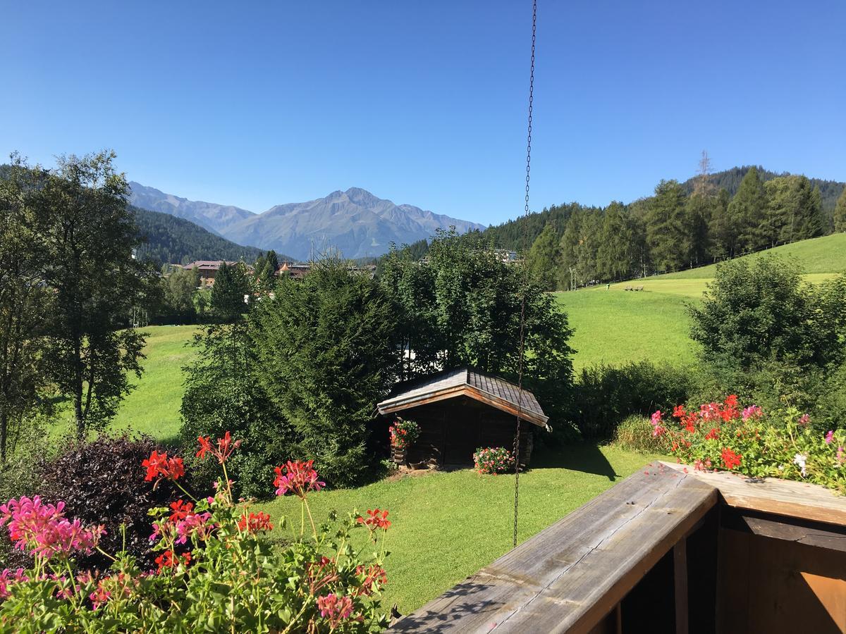 Landhaus Frenes Apartments Seefeld in Tirol Exterior photo