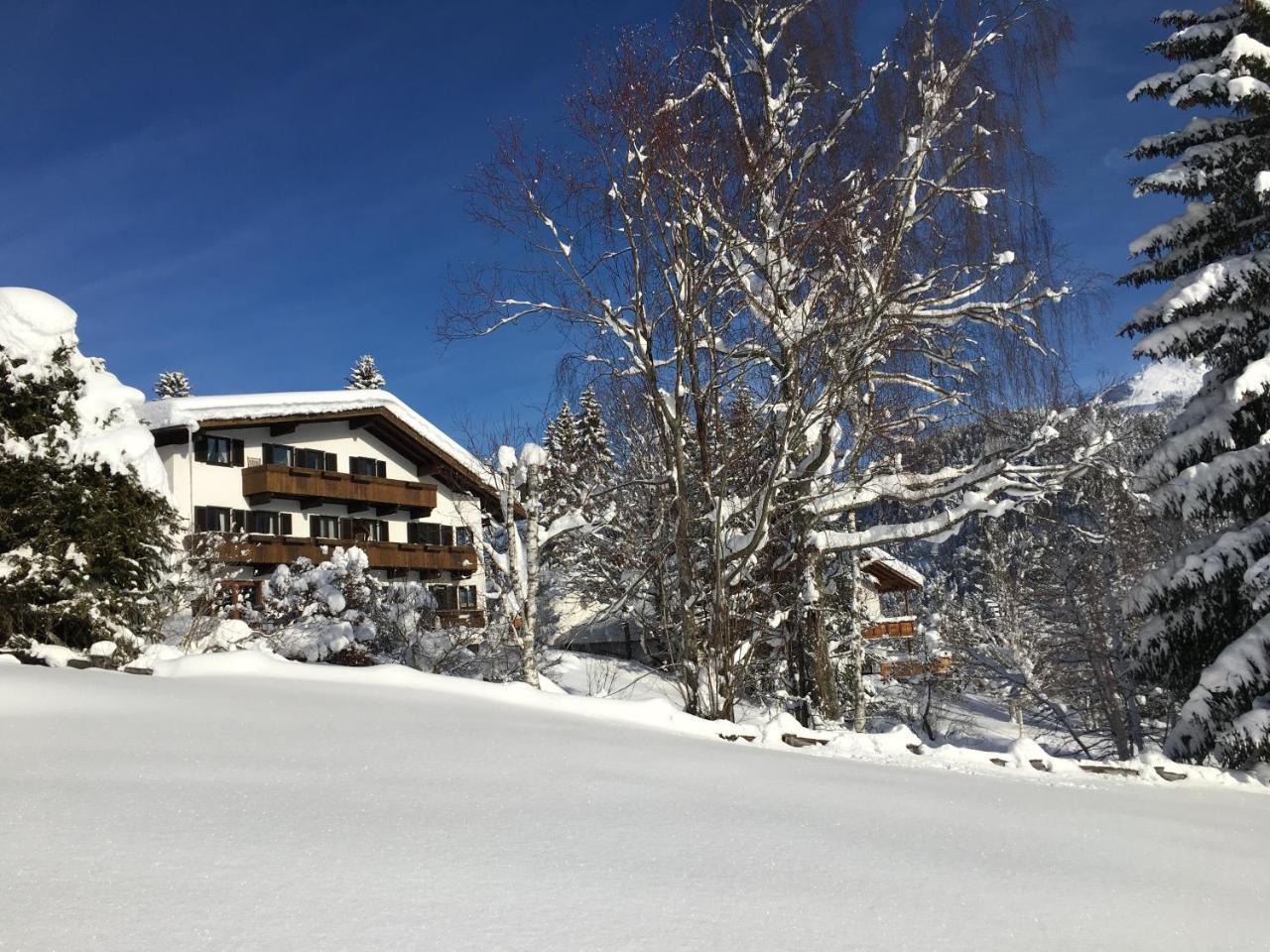 Landhaus Frenes Apartments Seefeld in Tirol Exterior photo